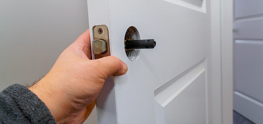 Nighttime Locksmith For Lock Repair in Winton, CA