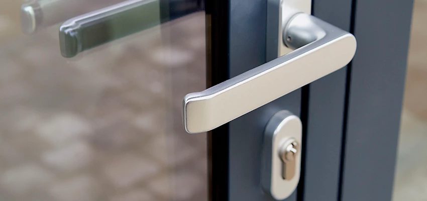 Broken Door Lock Cylinder Repair in Winton, California