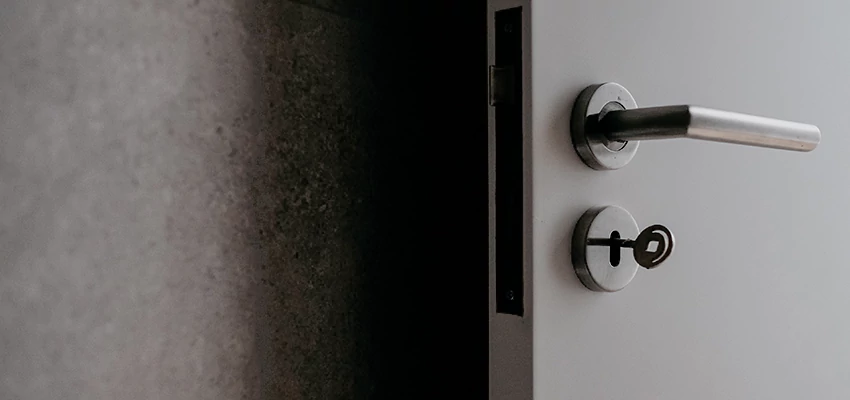 Front Door Handle Repair And Installation in Winton, CA